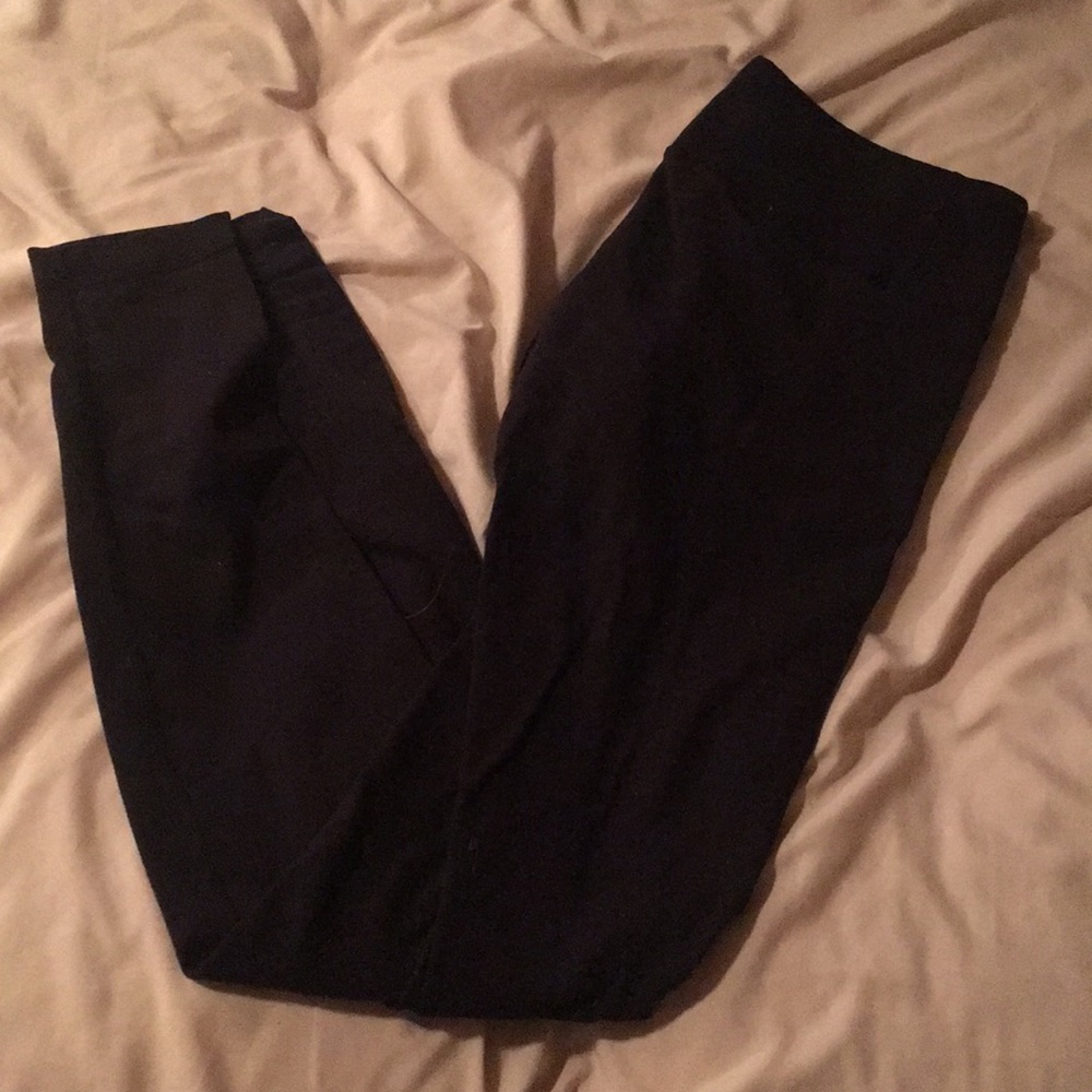 Size 6 lulu leggings